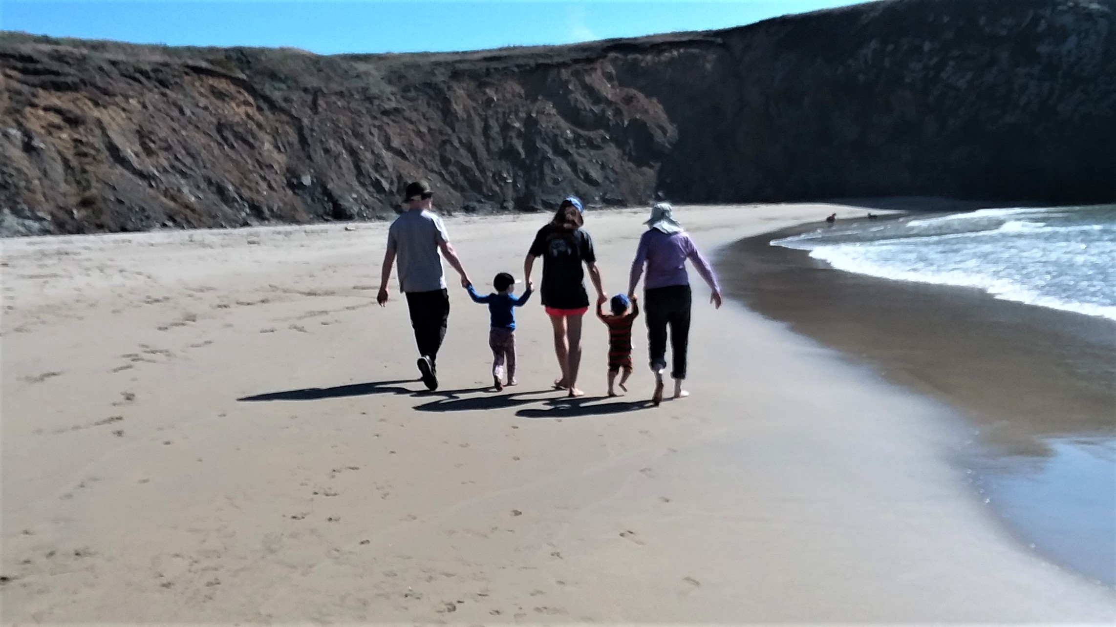 Family at Cooks Beach, photo by Tony Applegarth